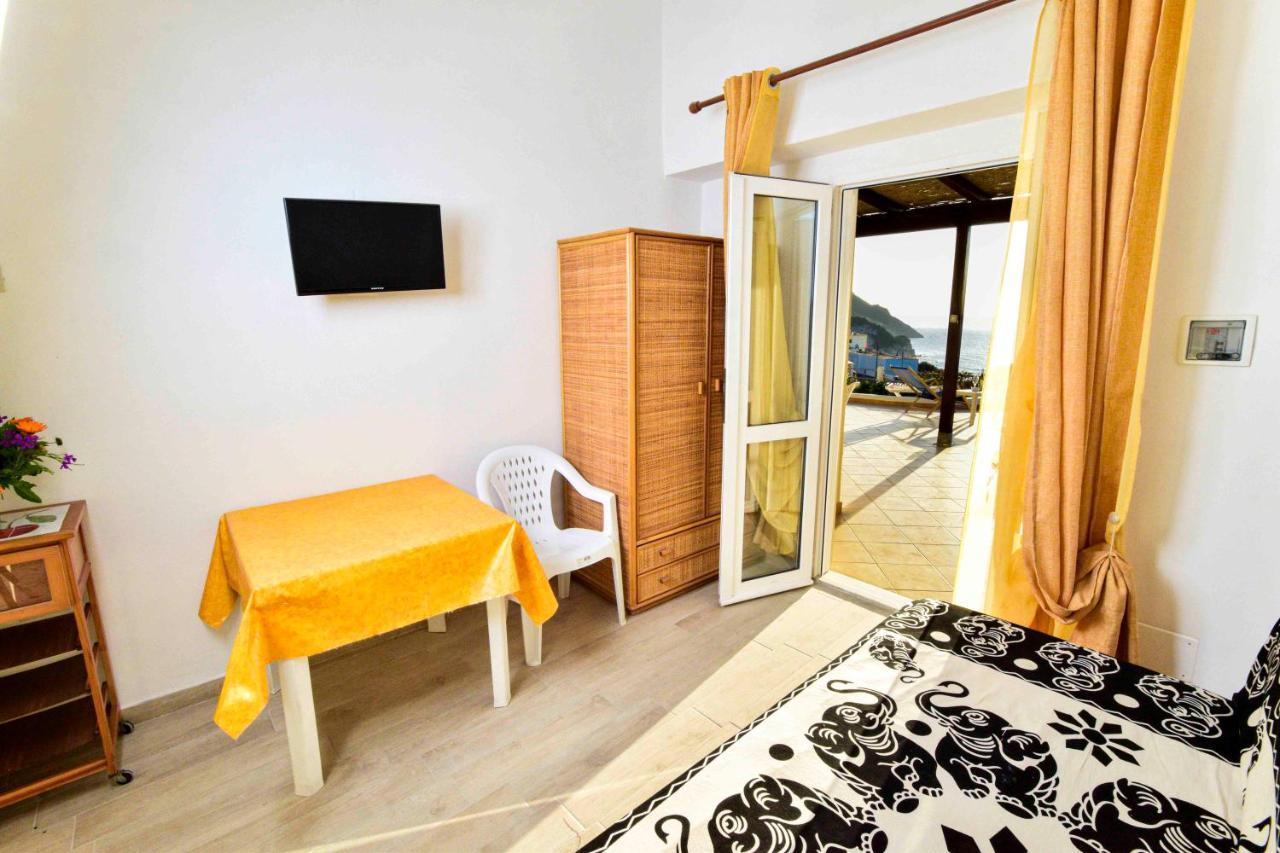 Appartement Solemareponza Monolocali La Piana Extérieur photo
