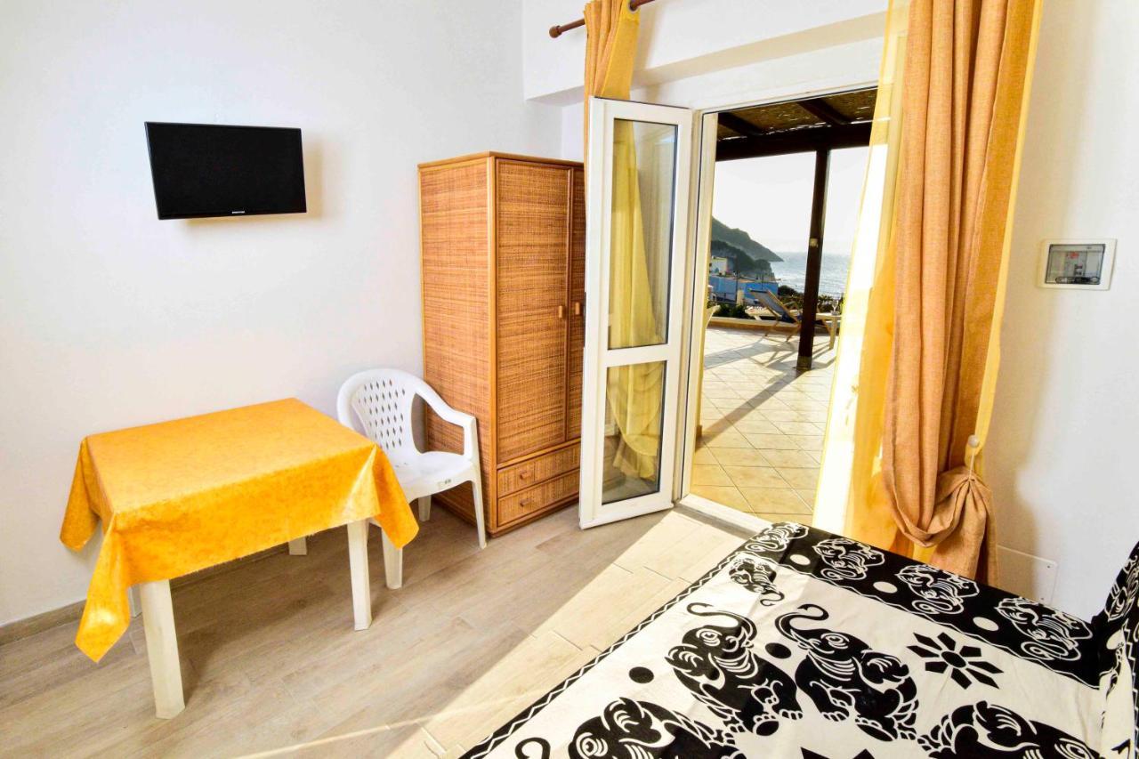 Appartement Solemareponza Monolocali La Piana Extérieur photo